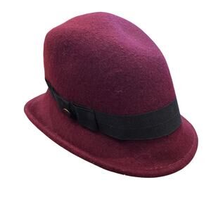 EUC Goorin Bros. burgundy wool cloche with black ribbon band sz S